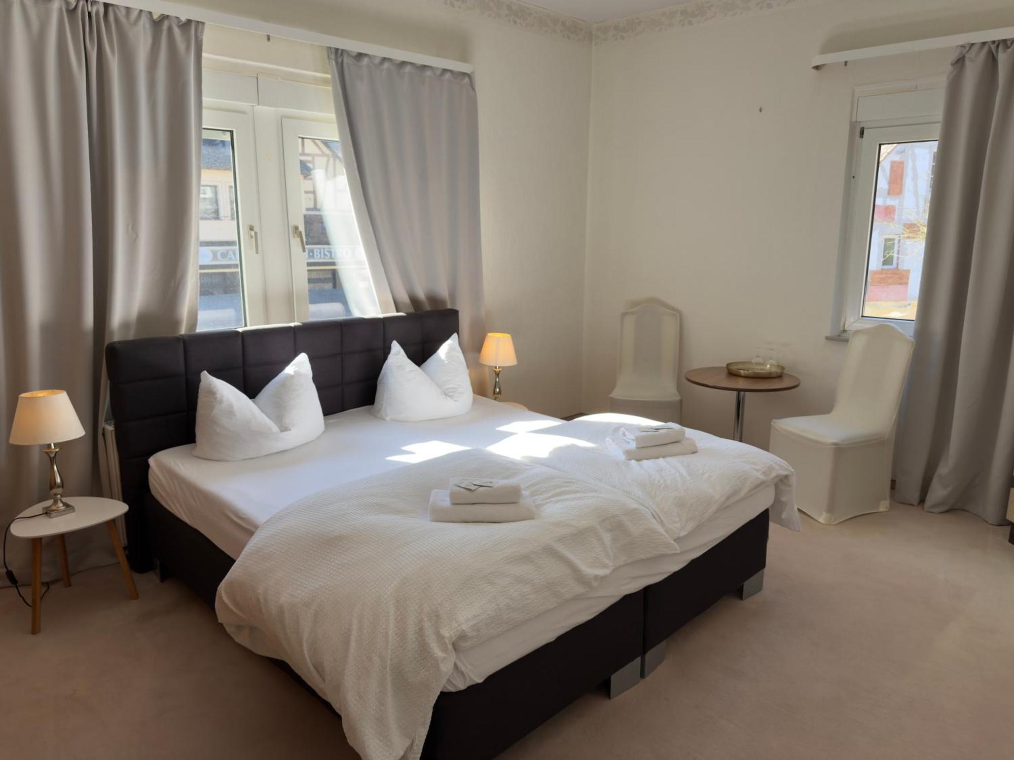 Hotel "Zur Schoenen Aussicht" Cochem Zewnętrze zdjęcie