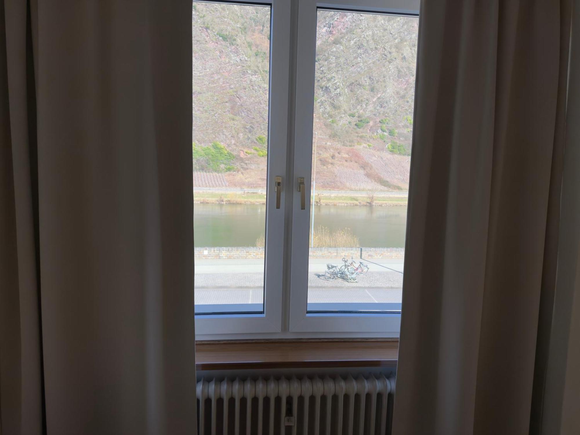 Hotel "Zur Schoenen Aussicht" Cochem Zewnętrze zdjęcie