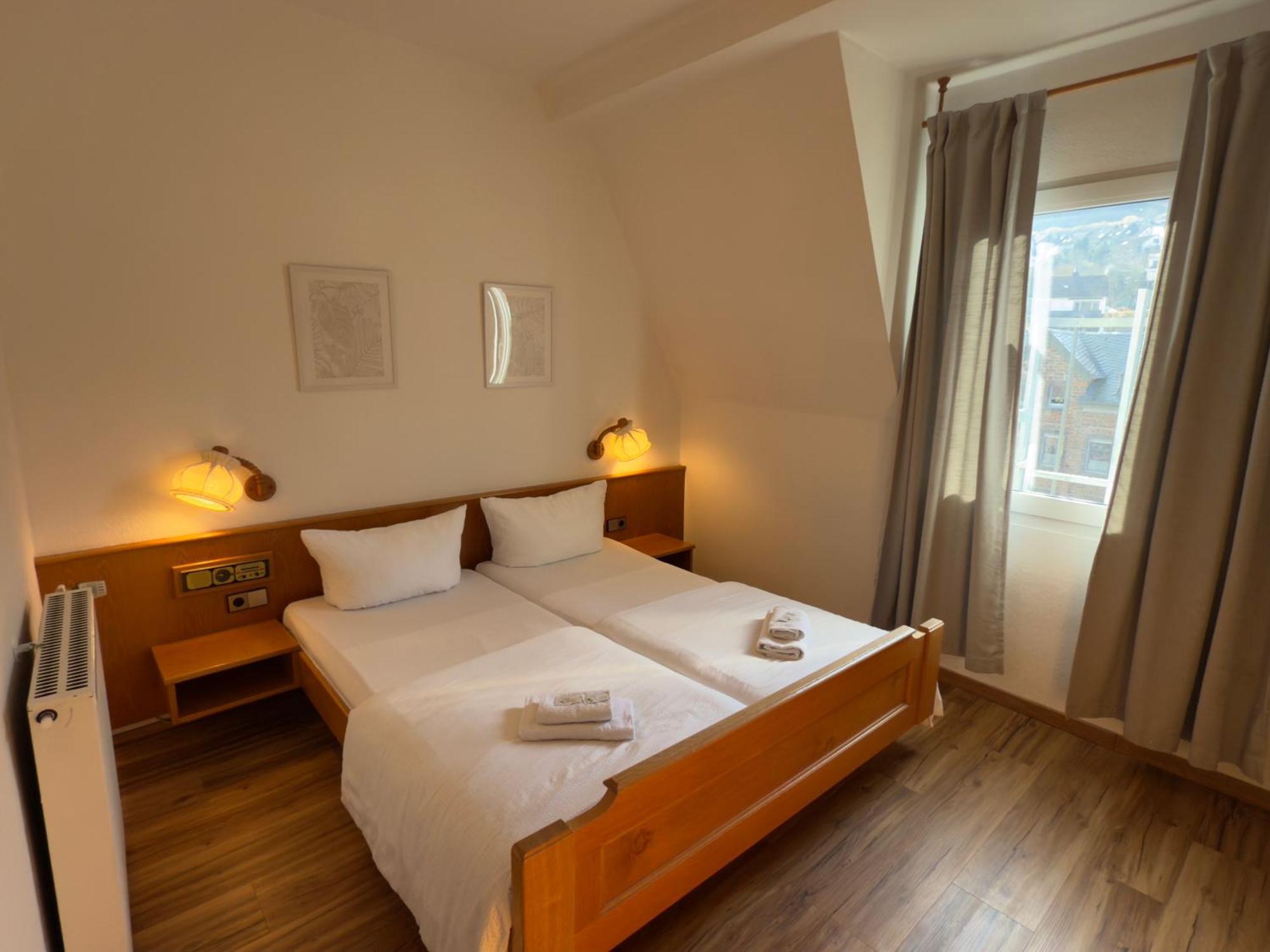 Hotel "Zur Schoenen Aussicht" Cochem Zewnętrze zdjęcie